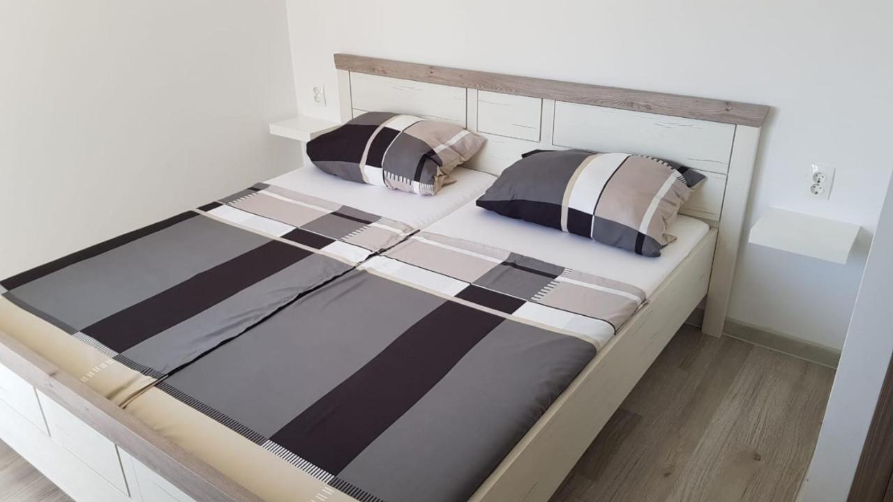Apartman Luma Baska Voda Exterior photo