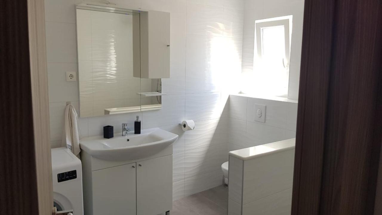Apartman Luma Baska Voda Exterior photo